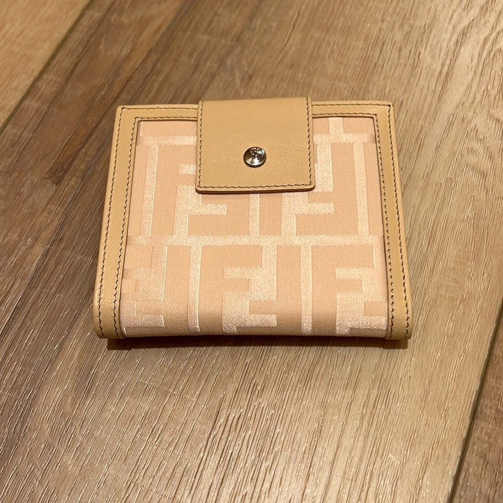 NWT Fendi bifold wallet